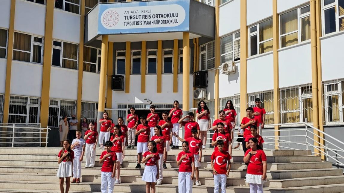 19 Mayıs Atatürk’ü Anma Gençlik ve Spor Bayramımızı Coşkuyla Kutladık